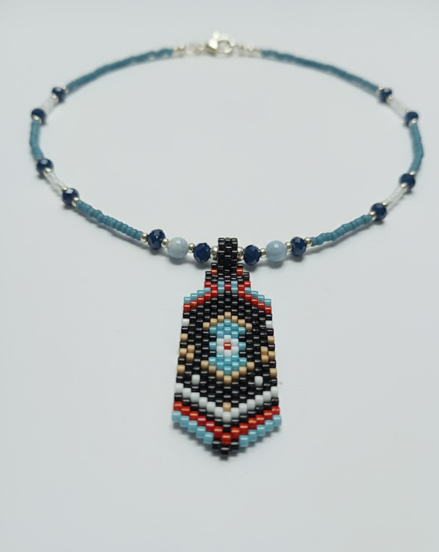 collar de cuentas delica y piedras naturales