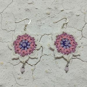 mandala earrings crochet